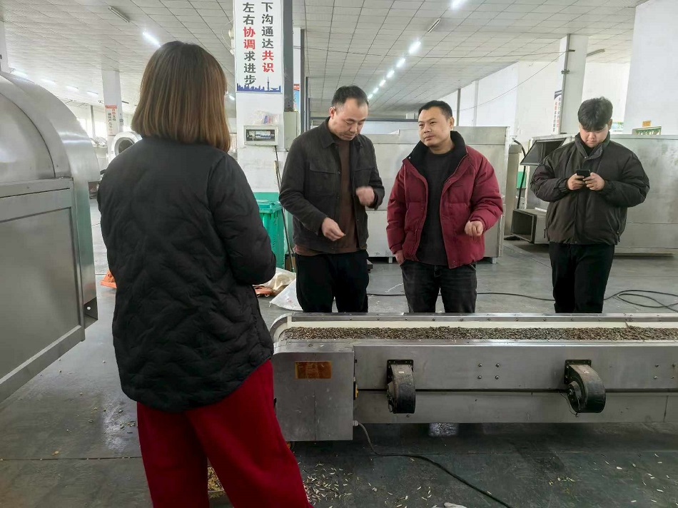 流水線炒貨機(jī)